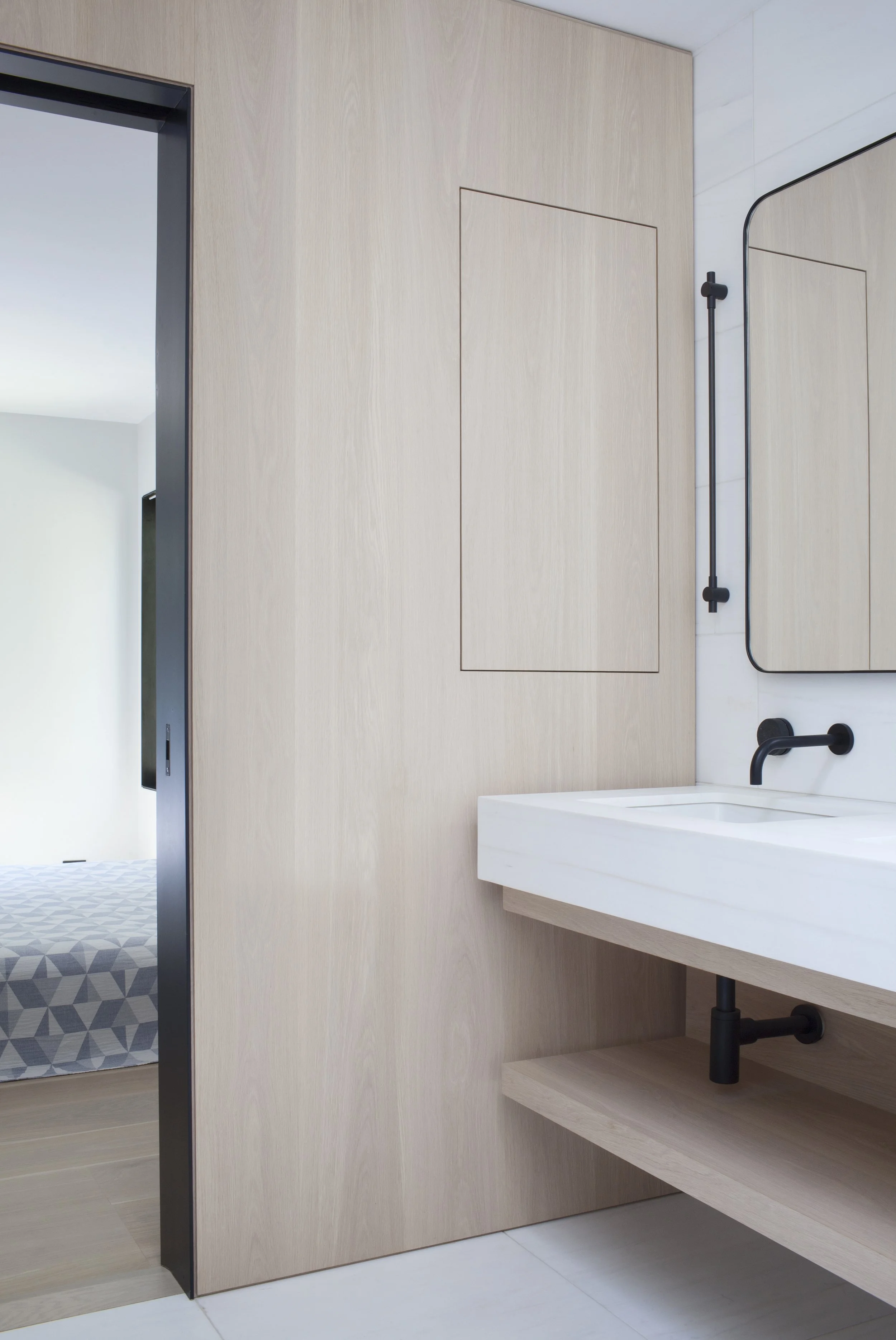 Sag Harbor Residence — image 10